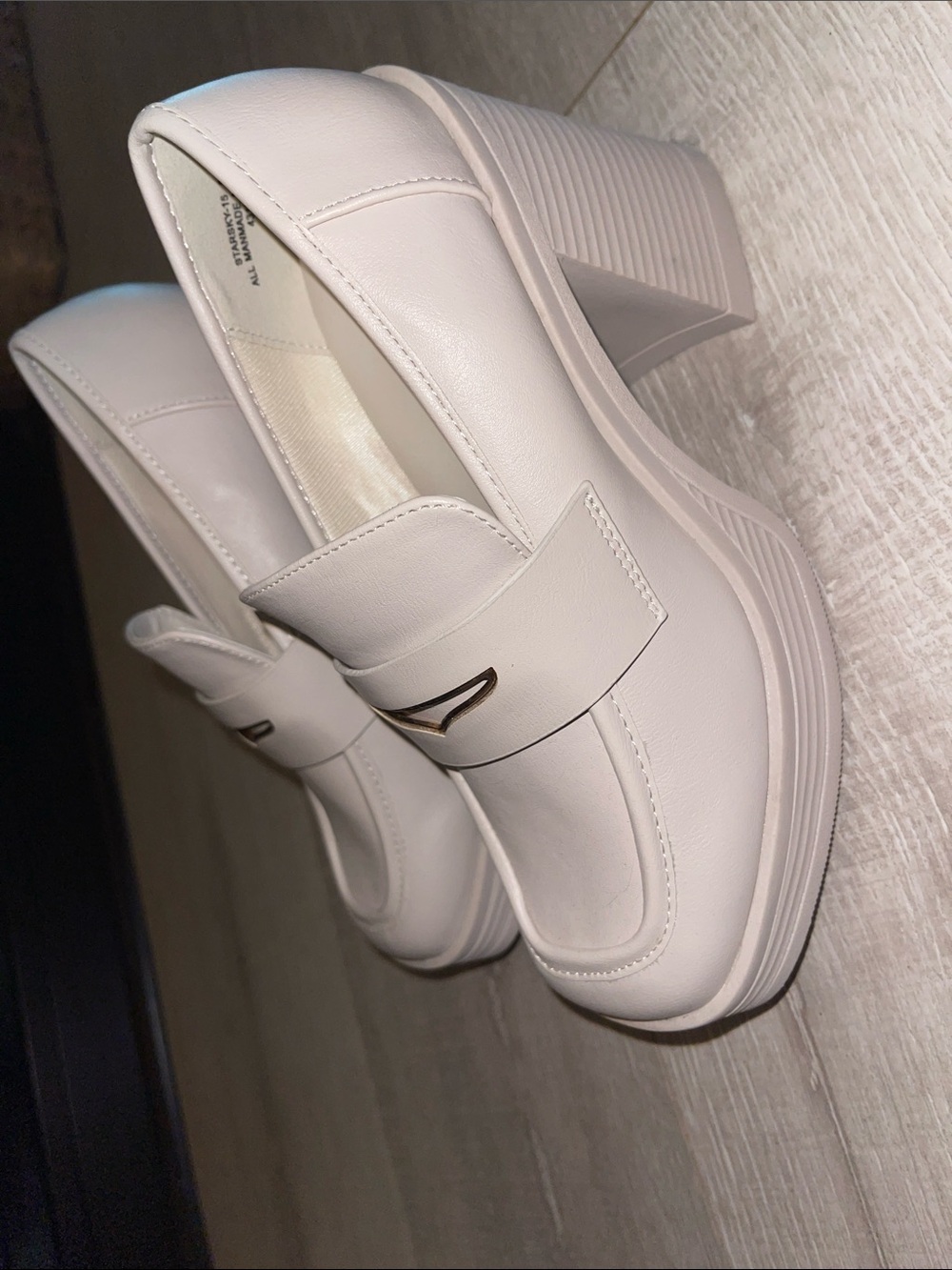 White Block Heel Loafer - Women's Stylish Slip-On 5.5- never worn! - Picture 2 of 5